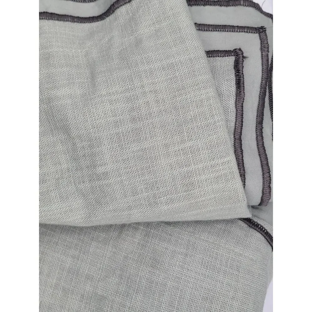Target threshold pillow